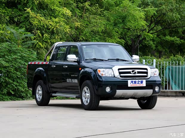 中興汽車 威虎TUV 2013款 2.4L汽油兩驅(qū) 中興汽車 威虎TUV 2013款 2.4L汽油兩驅(qū)