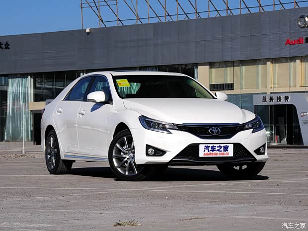 丰田一汽丰田锐志2013款 2.5V 尚锐版 丰田一汽丰田锐志2013款 2.5V 尚锐版