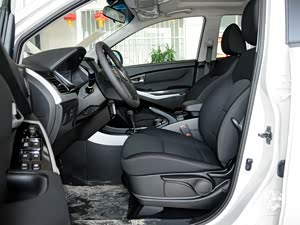 柯兰多2014款 2.0L 汽油两驱自动精英导航版