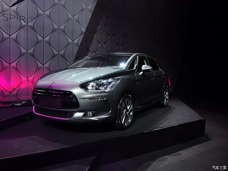 DS长安标致雪铁龙DS52013款 1.6T 雅致版THP160