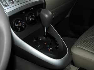 ����2014�� ��ҫ 180E CVT��Ӣ��