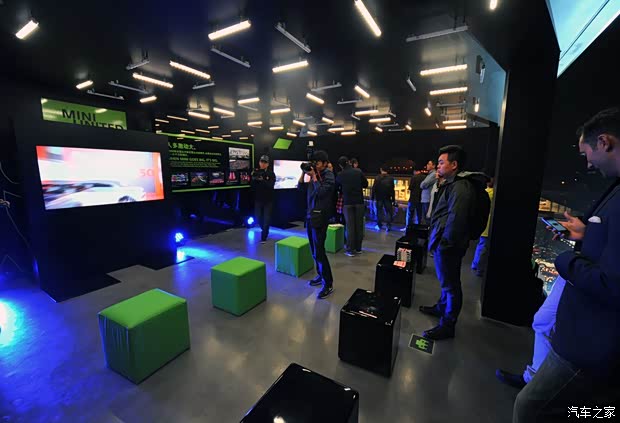 MINIMINIMINI PACEMAN2013款 1.6T COOPER S ALL 4 MINIMINIMINI PACEMAN2013款 1.6T COOPER S ALL 4