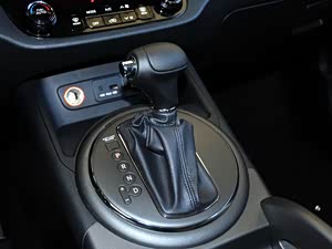 2014 2.0L ԶDLX