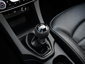 V5菱致2014款 1.5T 手动锐控型