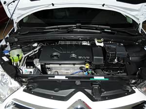 ѩ����C4L 2014�� 1.8L �Զ������澢����