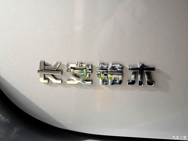 长安铃木 锋驭 2014款 1.6L 手动两驱进取型 长安铃木 锋驭 2014款 1.6L 手动两驱进取型