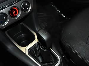 标致301 2014款 1.6L 手动豪华版