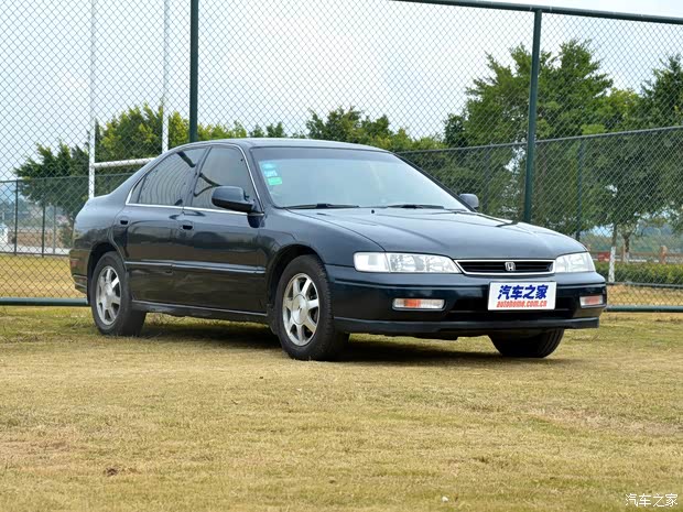 本田(進(jìn)口) 雅閣(海外) 1995款 基本型