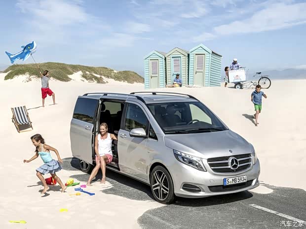 奔馳奔馳(進(jìn)口)奔馳V級(jí)2015款 基本型