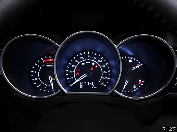 众泰汽车 众泰Z500 2014款 自动基本型 众泰汽车 众泰Z500 2014款 自动基本型