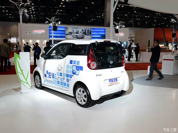 东风乘用车 风神E30L 2013款 基本型 东风乘用车 风神E30L 2013款 基本型