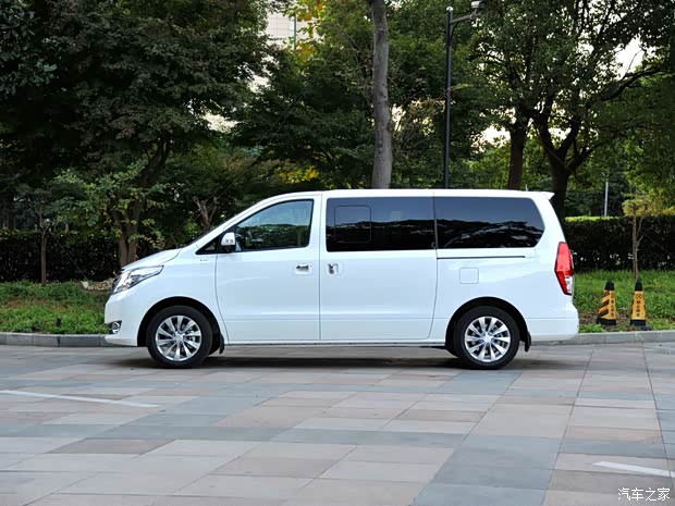 东风风行 风行CM7 2014款 2.0T 旗舰型