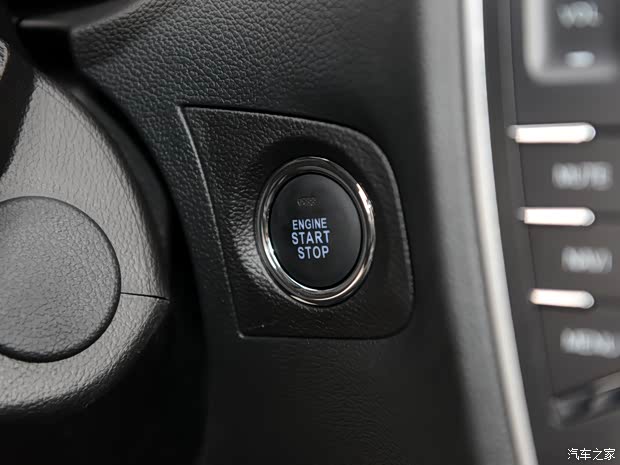 天津一汽 駿派D60 2015款 1.8L 自動(dòng)基本型