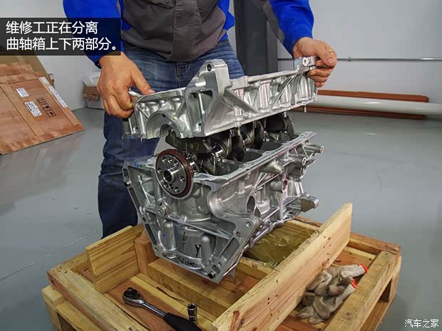 长安马自达 马自达3 Axela昂克赛拉 2014款 三厢 2.0L 自动旗舰型 长安马自达 马自达3 Axela昂克赛拉 2014款 三厢 2.0L 自动旗舰型