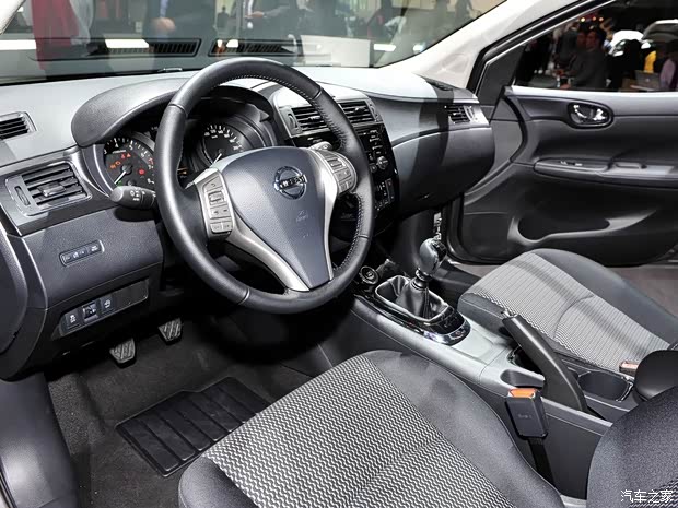 日產(chǎn)(進(jìn)口) Pulsar 2014款 基本型