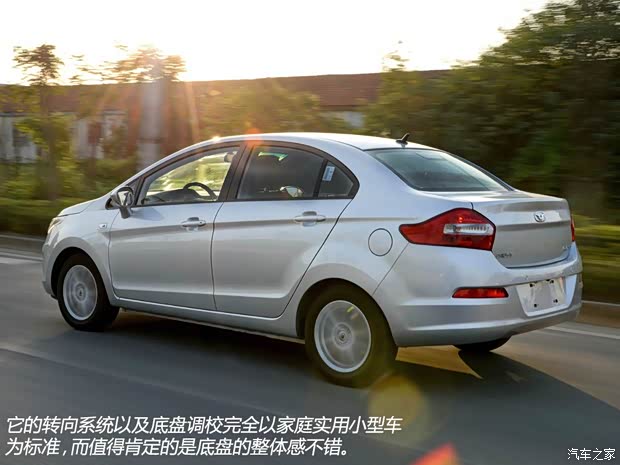 凯翼汽车 凯翼C3 2015款 1.5L 手动金钻型 凯翼汽车 凯翼C3 2015款 1.5L 手动金钻型