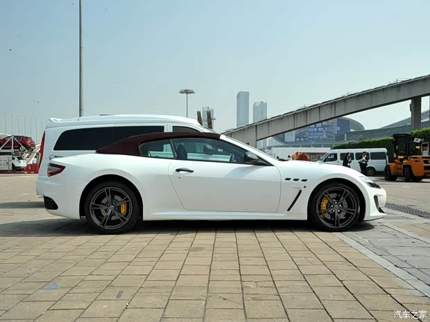 瑪莎拉蒂 GranCabrio 2015款 MC 百年紀念版