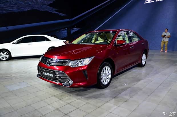 广汽丰田 凯美瑞 2015款 2.5HQ 旗舰版