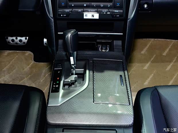 广汽丰田 凯美瑞 2015款 2.5HQ 旗舰版