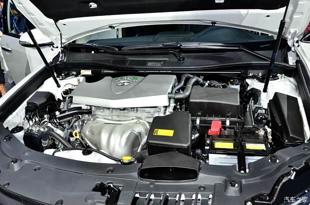 广汽丰田 凯美瑞 2015款 2.5HQ 旗舰版