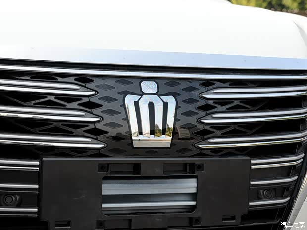 一汽丰田 皇冠 2015款 2.5L 时尚版