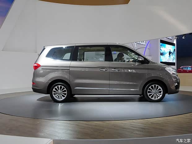 华晨华颂 华颂7 2015款 2.0T 自动旗舰型