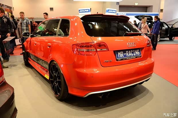 奥迪RS 奥迪RS 3 2012款 RS 3 Sportback 奥迪RS 奥迪RS 3 2012款 RS 3 Sportback