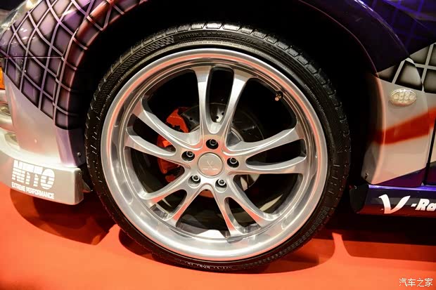 三菱(进口) 伊柯丽斯 以往经典版 三菱(进口) 伊柯丽斯 以往经典版