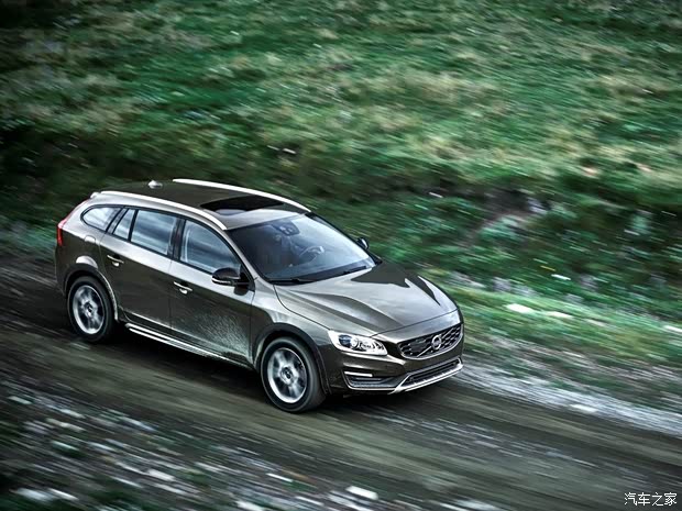 沃尔沃(进口) 沃尔沃V60 2016款 Cross Country 2.5T T6 AWD 沃尔沃(进口) 沃尔沃V60 2016款 Cross Country 2.5T T6 AWD