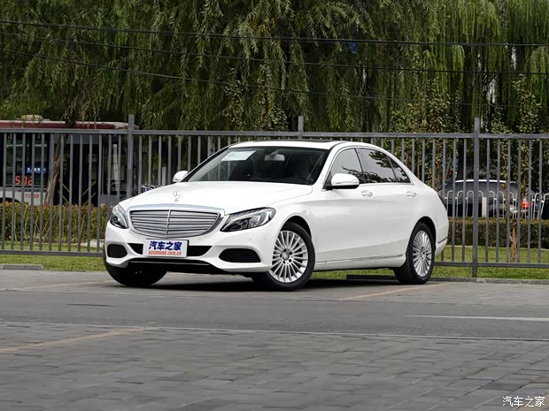 北京奔驰 奔驰C级 2015款 C 180 L 北京奔驰 奔驰C级 2015款 C 180 L