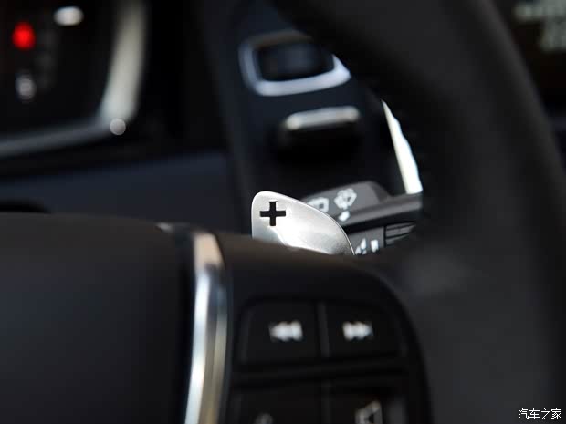 沃尔沃亚太 沃尔沃XC60 2015款 2.0T T5 AWD 智驭版