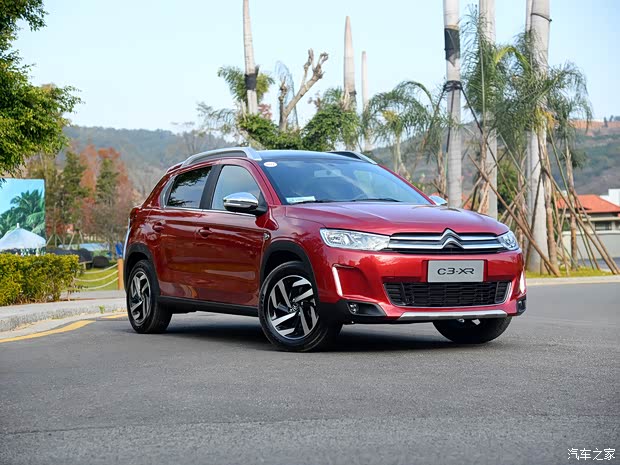 东风雪铁龙 雪铁龙C3-XR 2015款 1.6THP 自动旗舰型 东风雪铁龙 雪铁龙C3-XR 2015款 1.6THP 自动旗舰型