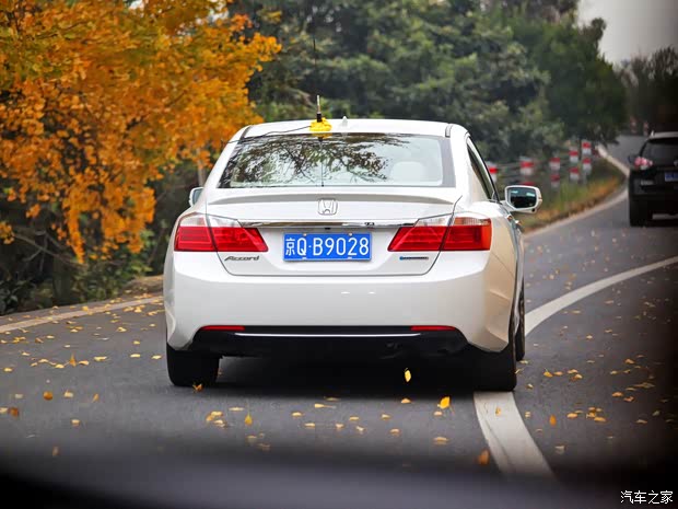本田(进口) 雅阁(海外) 2014款 Hybrid