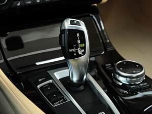 宝马5系2014款 530Li 豪华设计套装