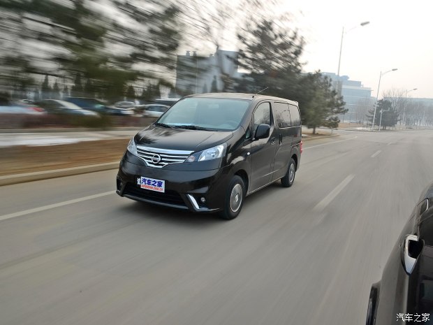 增自动挡车型 郑州日产新款nv200将上市