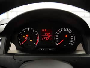 ɣ����2013�� 1.6L �ֶ����а�