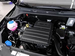 ɣ���� 2013�� 1.6L �ֶ����а�