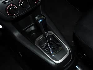 ����301 2014�� 1.6L �Զ����ʰ�