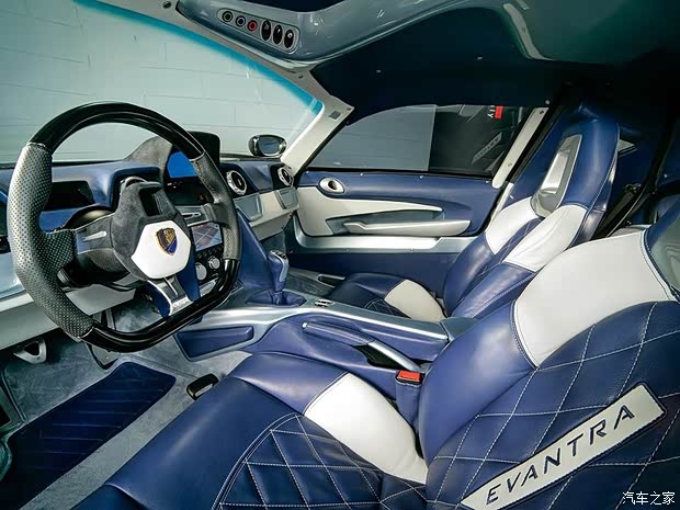 FM AutoFM AutoEvantra2013款 V8 基本型