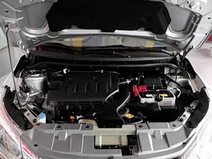 ����D50 2013�� 1.6L �Զ�����������