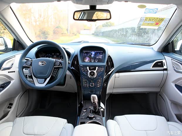 比亞迪 秦新能源 2014款 1.5T 旗艦型 比亞迪 秦新能源 2014款 1.5T 旗艦型