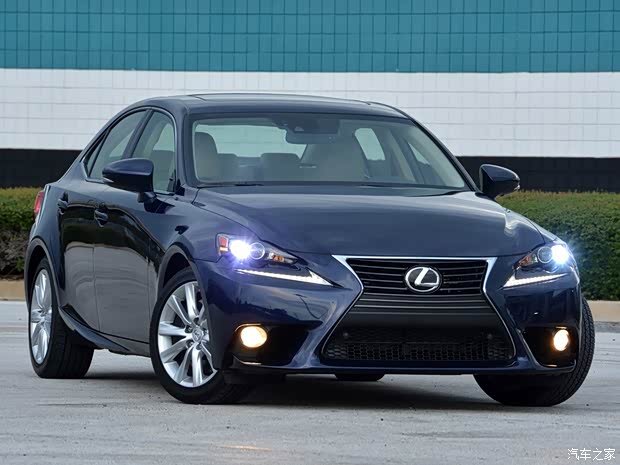 雷克萨斯 雷克萨斯IS 2014款 350 基本型 雷克萨斯 雷克萨斯IS 2014款 350 基本型