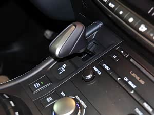 ׿˹CT 2014 CT200h ʰ ɫ
