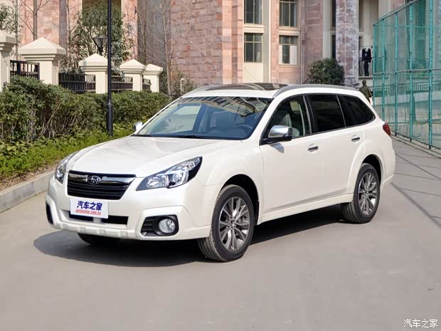 斯巴鲁 傲虎 2014款 2.5i 雅尚尊贵版 斯巴鲁 傲虎 2014款 2.5i 雅尚尊贵版