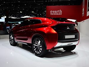 (M)XR-PHEV2013 Concept