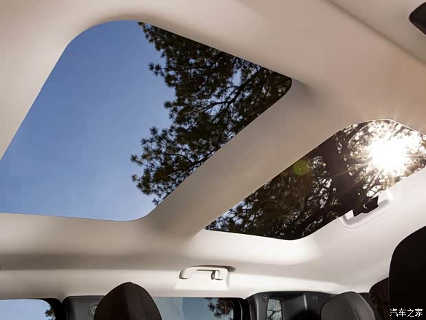 JeepJeepRenegade2015款 基本型