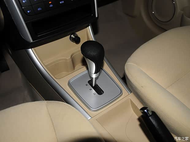 北汽新能源 E150EV 2014款 两厢 E150 EV 电动科技版