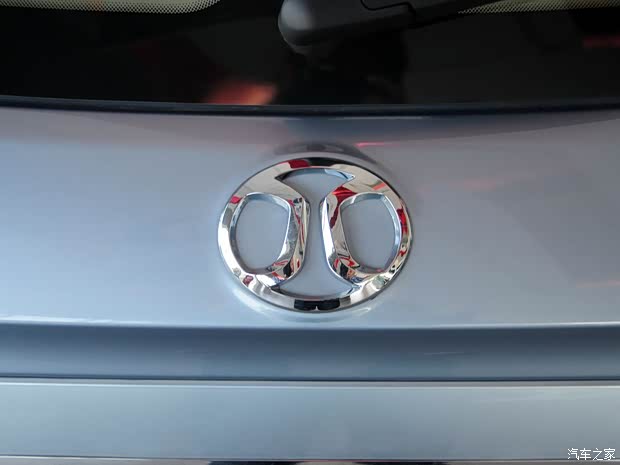 北京汽車 北京汽車E系列 2014款 兩廂 E150 EV 電動科技版