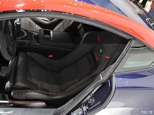 阿斯頓·馬丁阿斯頓·馬丁V8 Vantage2015款 4.7 N430