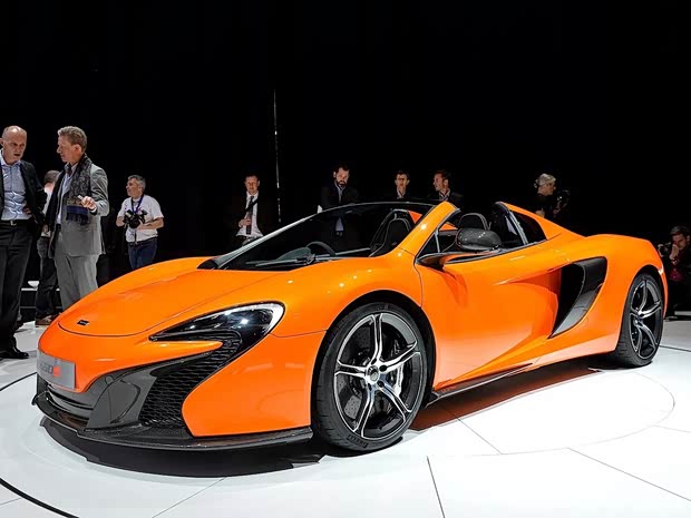 邁凱倫邁凱倫邁凱倫650S2015款 SPIDER